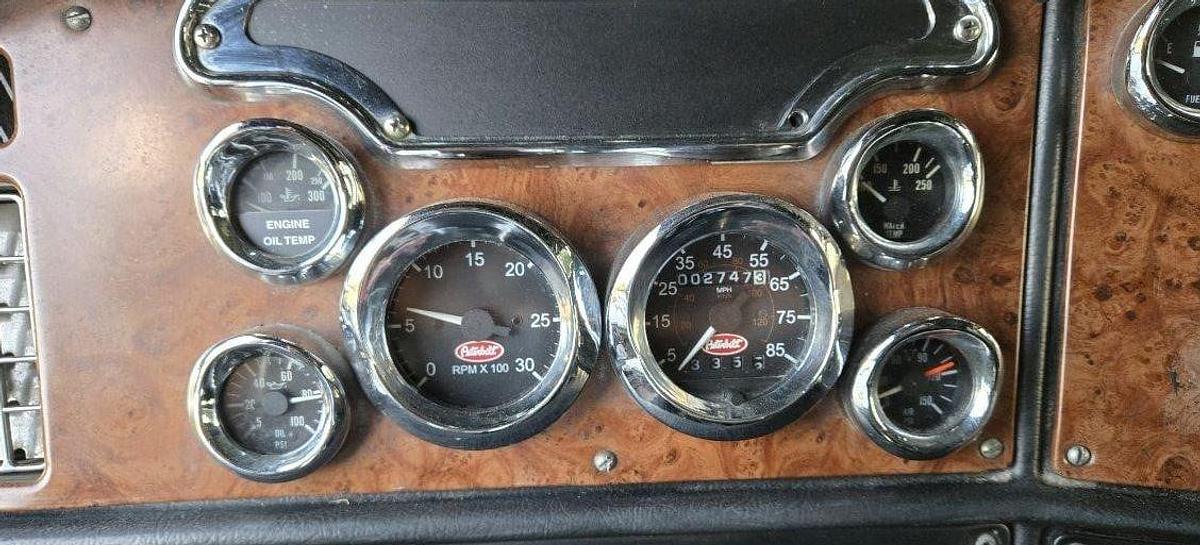 Used 2002 PETERBILT 379