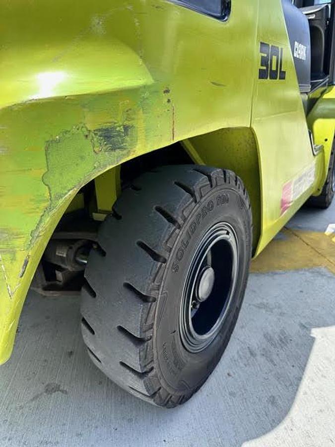 Used 2021 Clark 30L Forklift