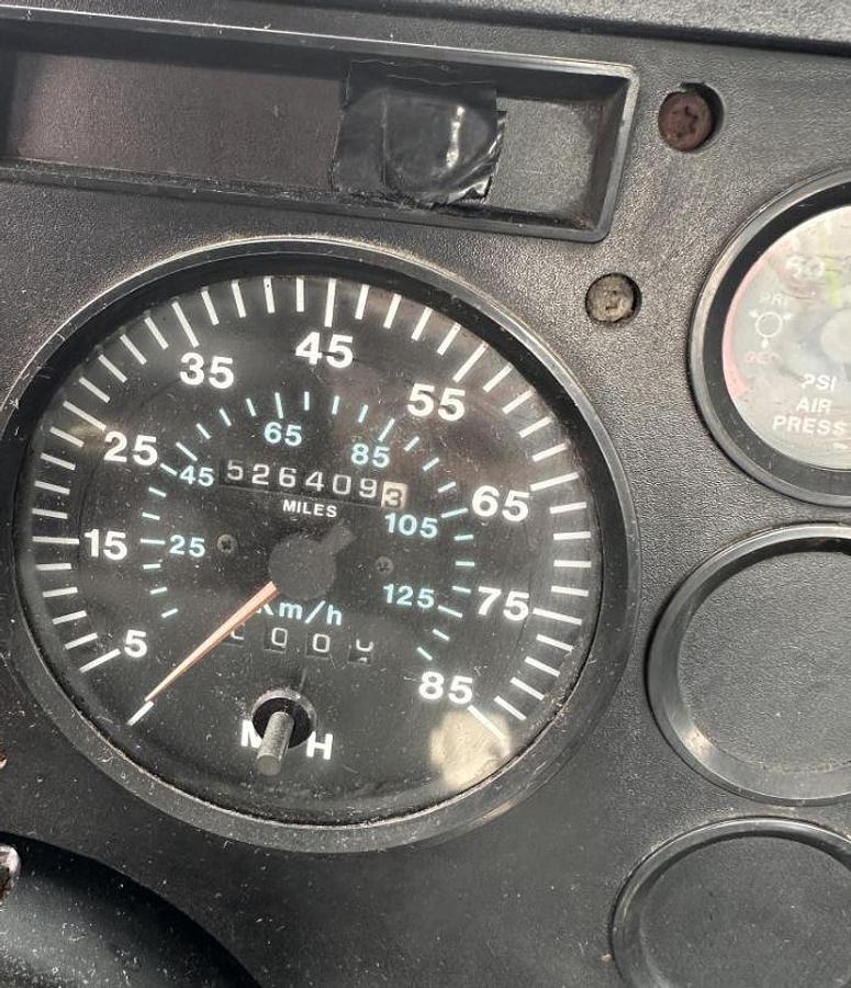 Used 1999 Mack CH613