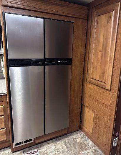 Used 2007 Monaco Cayman 38PBT