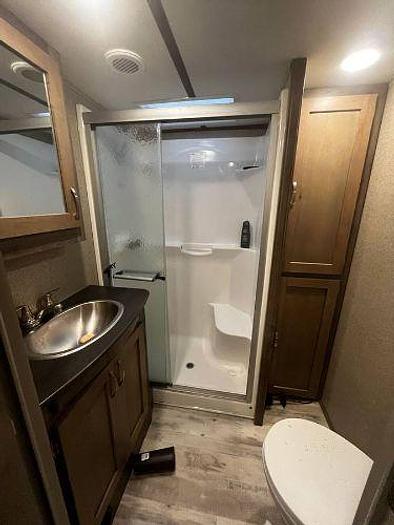 Used 2019 Keystone Sprinter 355IFWMLS