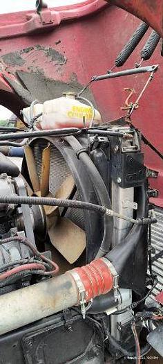 Used 2004 Freightliner Classic XL