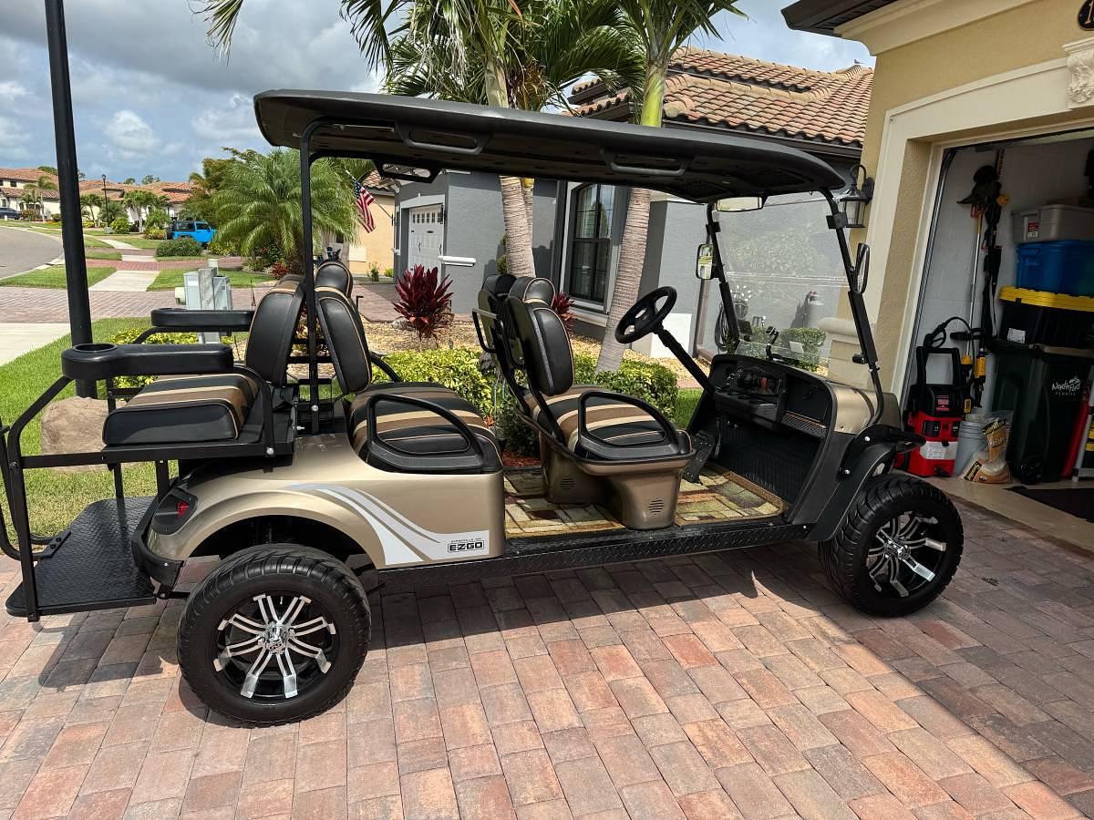 Used 2019 EZ-GO Express 6-Passenger Golf Cart