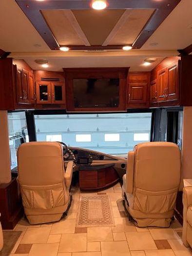 Used 2011 American Coach American Tradition 42M