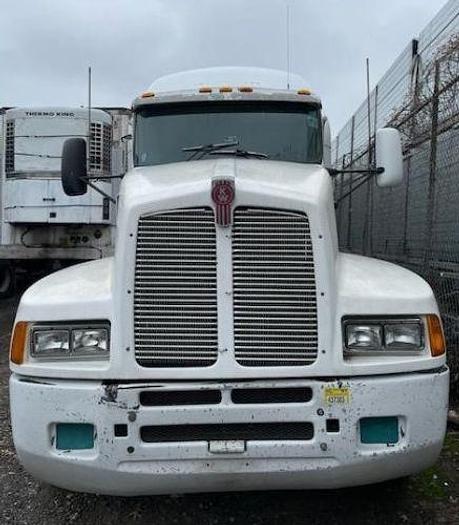 Used 2001 KENWORTH T600