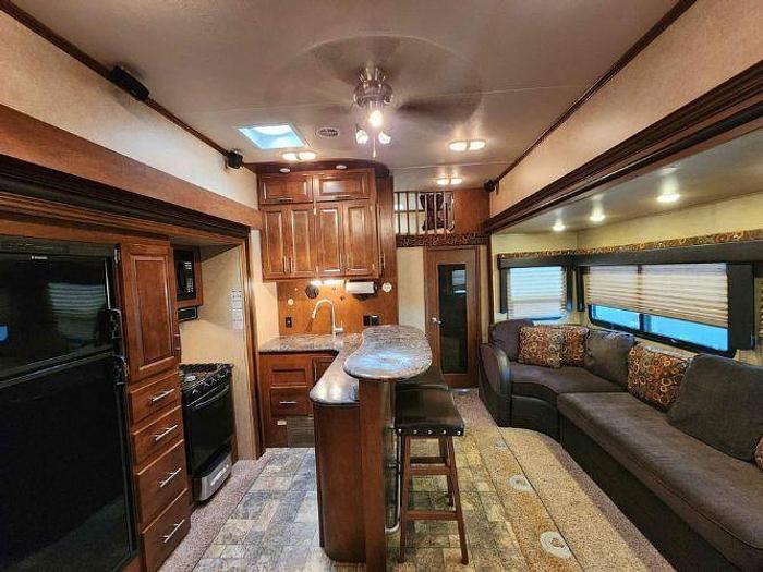 Used 2012 Forest River XLR Thunderbolt 35X14 Fifth Wheel Toy Hauler