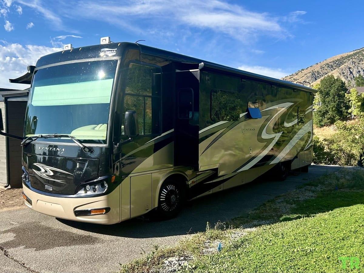 Used 2015 Newmar Ventana LE 3812