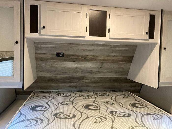 Used 2021 Heartland Lithium 2414