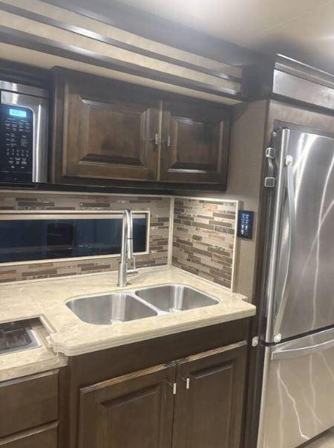 Used 2019 Tiffin Motorhomes Allegro Red 37 BA Class A Motorhome