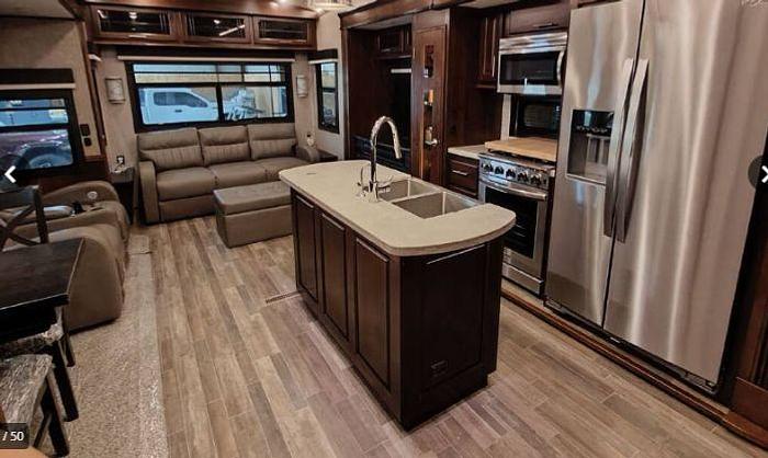 Used 2020 Jayco Pinnacle 36ssws