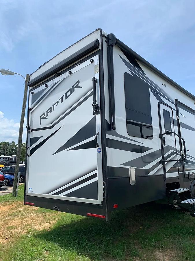 Used 2021 Keystone Raptor 429 Luxury Toy Hauler