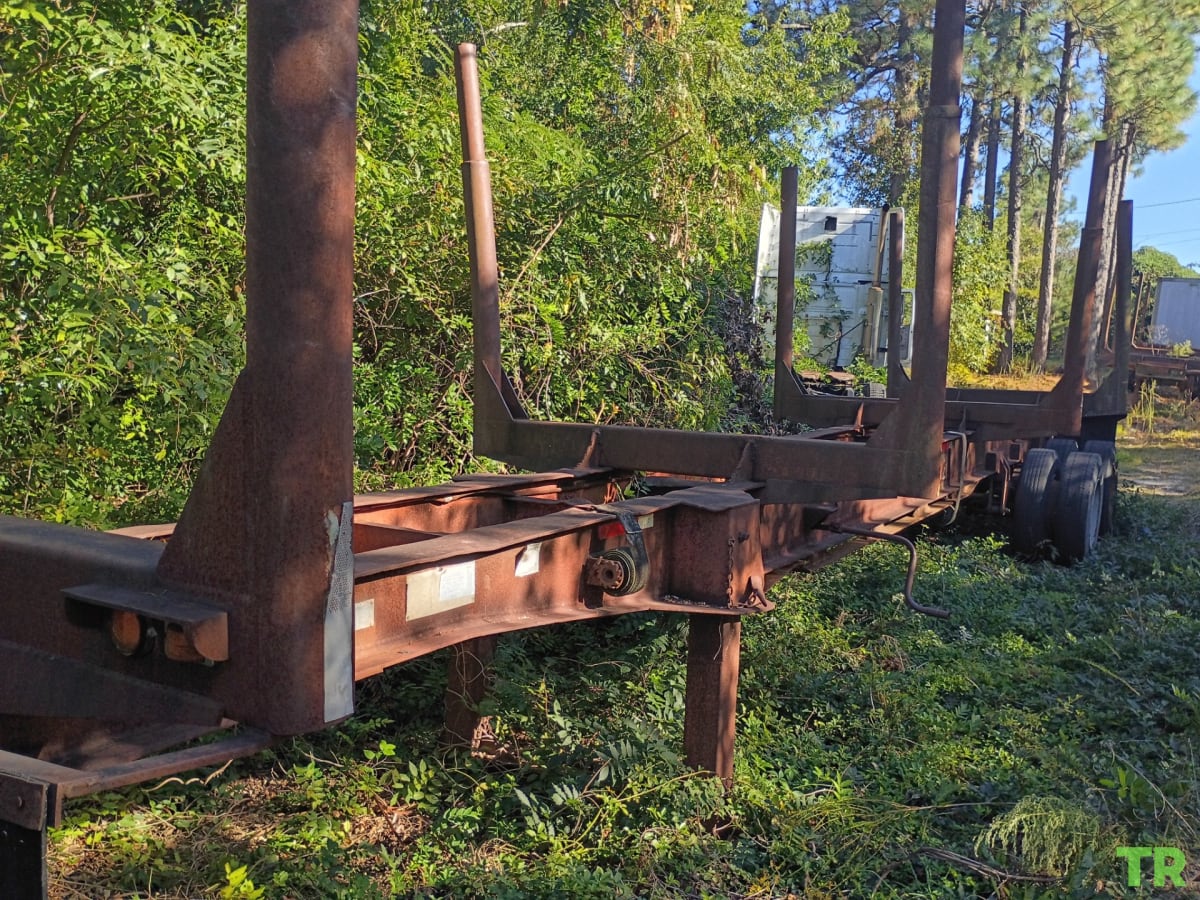 Used 2010 Logging Trailers 40' and 44'