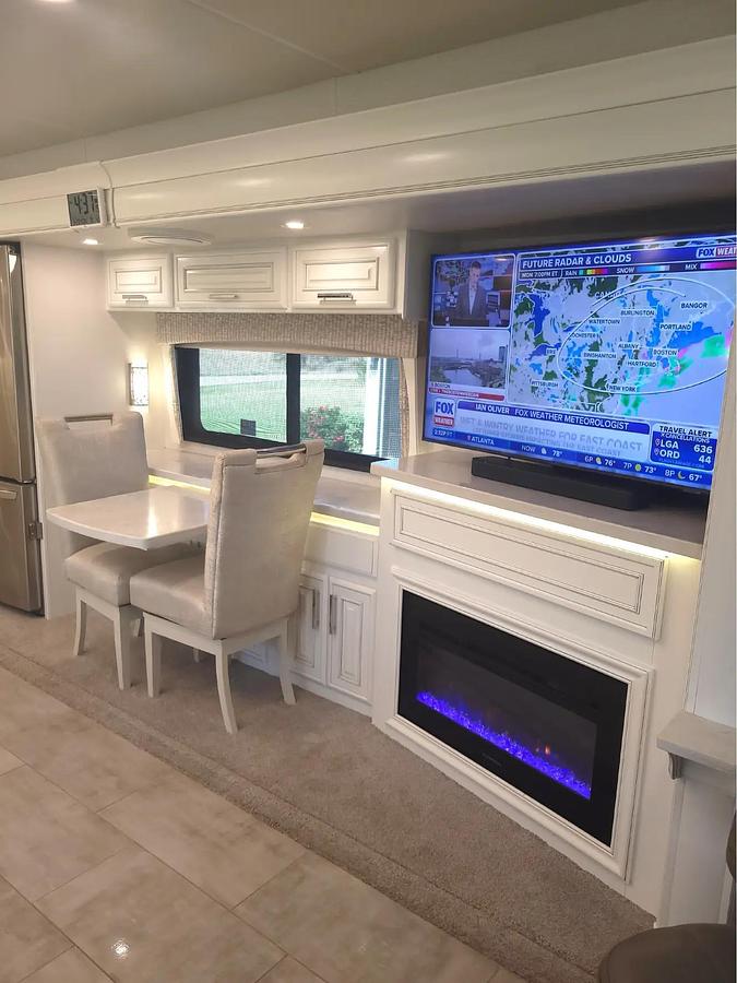 Used 2023 Entegra Coach Anthem Series M-44Z