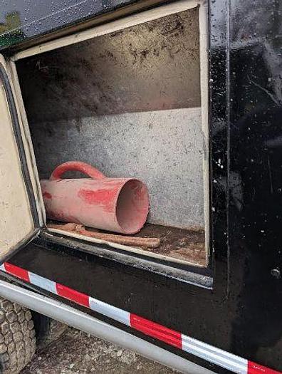 Used 1998 INTERNATIONAL 9400 with Mulch Blower