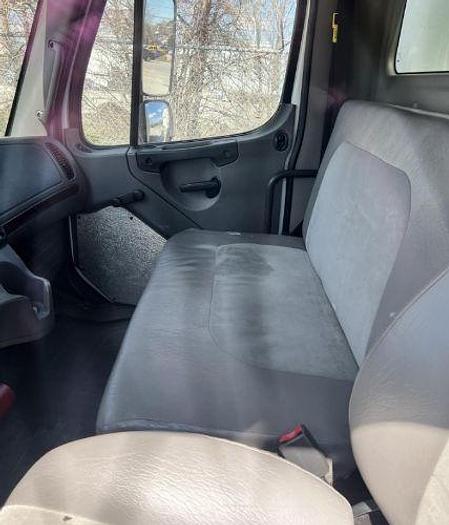 Used 2017 Freightliner BUSINESS CLASS M2 106