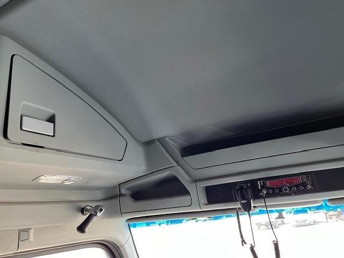 Used 2022 Kenworth T880 Sleeper Semi Tractor