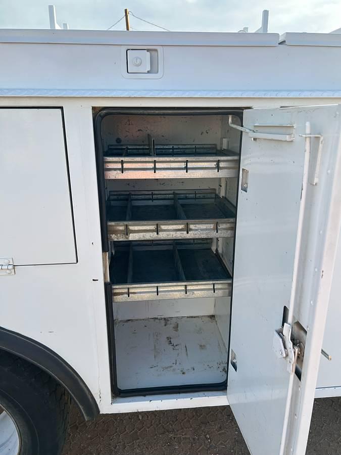 Used 2015 Ford F-550 4WD Service Truck