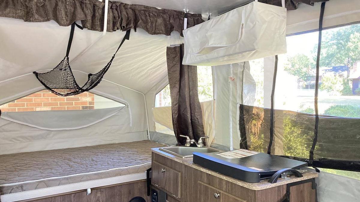 Used 2007 Pop Up Tent Camper