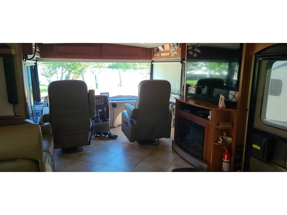 Used 2017 Winnebago Forza 34T