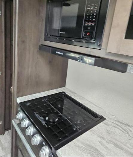 Used 2022 Grand Design Transcend Xplor 260RB