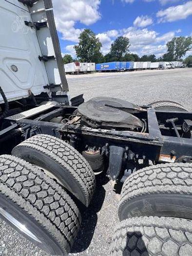 Used 2016 Freightliner Cascadia 125