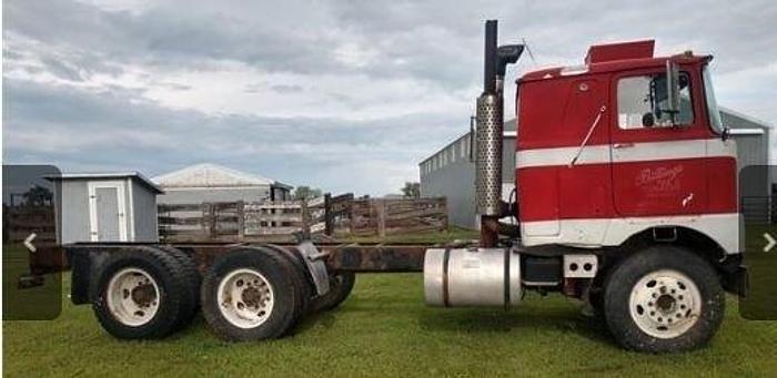 Used 1972 Mack FS700L Cabover Semi Truck