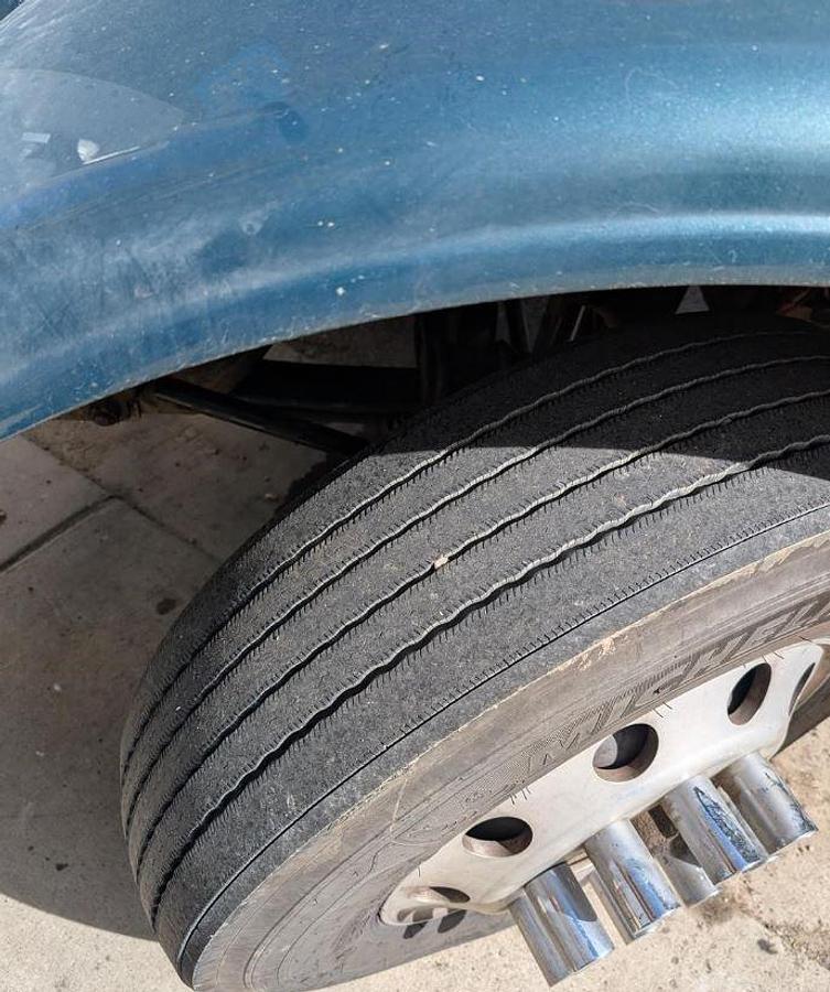 Used 2015 PETERBILT 389 Conventional Sleeper Semi