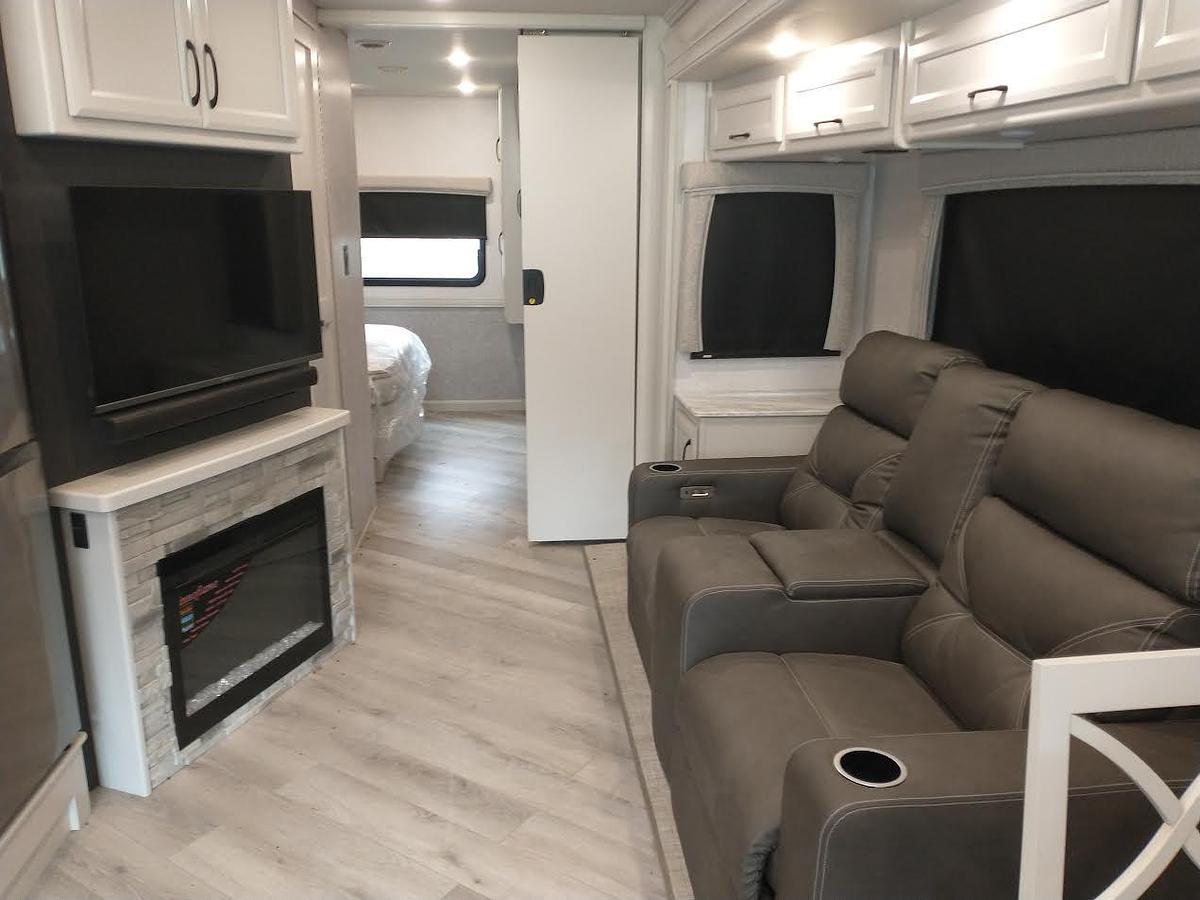 Used 2025 Holiday Rambler Vacationer 33C Class A Motorhome