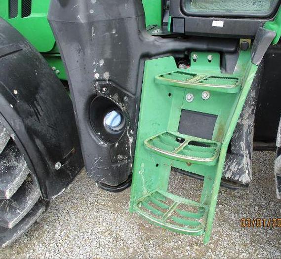 Used 2017 JOHN DEERE 6110M