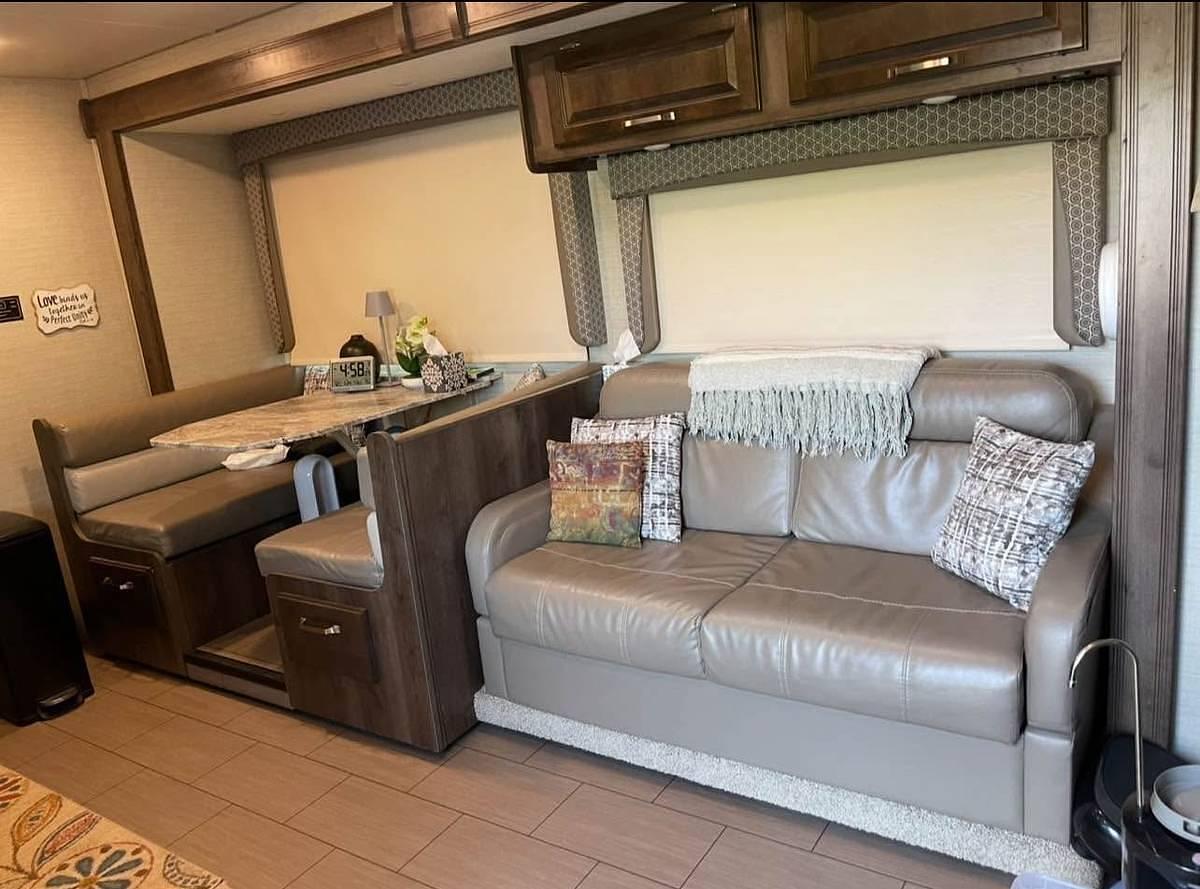 Used 2018 Jayco Greyhawk Class C Motorhome