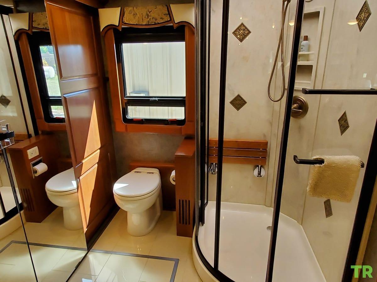 Used 2017 Winnebago Grand Tour 45RL
