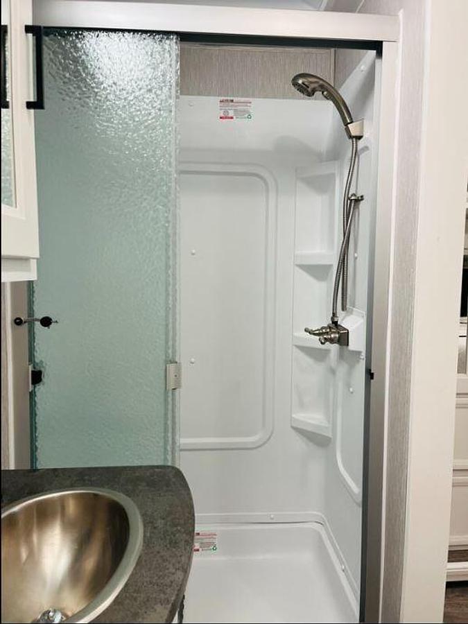 Used 2023 Coachmen Encore 375RB