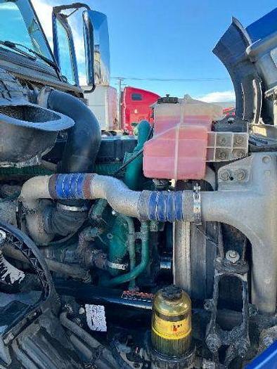 Used 2016 Volvo VNL 630 D13