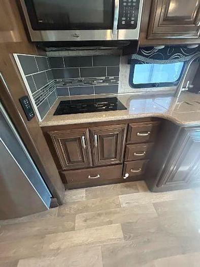 Used 2018 Thor Motor Coach Outlaw 37GP