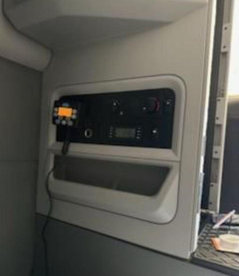 Used 2020 Kenworth T680 Sleeper Semi Truck