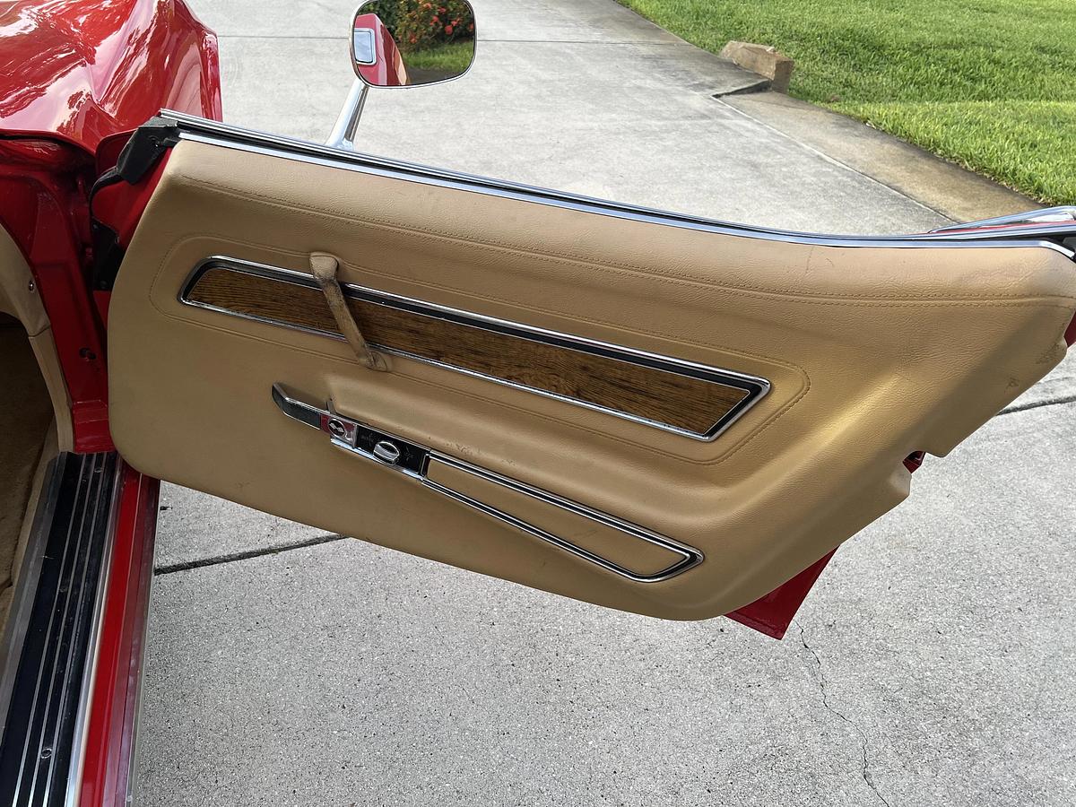Used 1976 Chevrolet Corvette Coupe Classic Sports Car V8