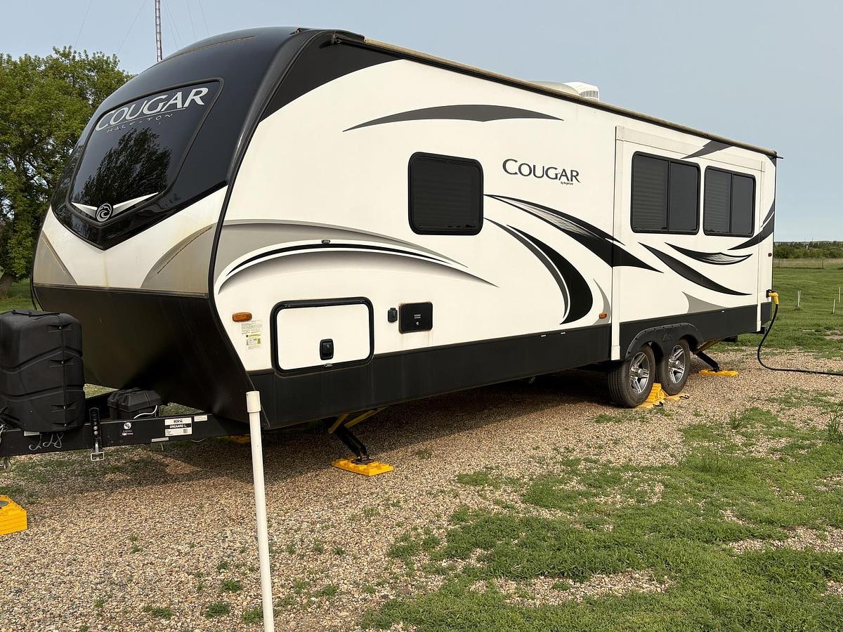 Used 2020 Keystone Cougar M-27 RES