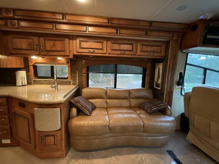 Used 2012 Monaco KNIGHT 36PFT