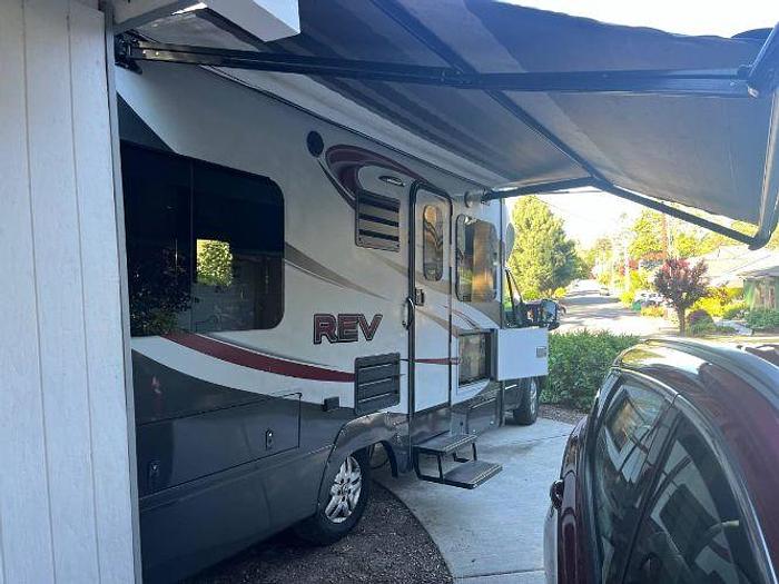 Used 2016 Dynamax REV 24cb