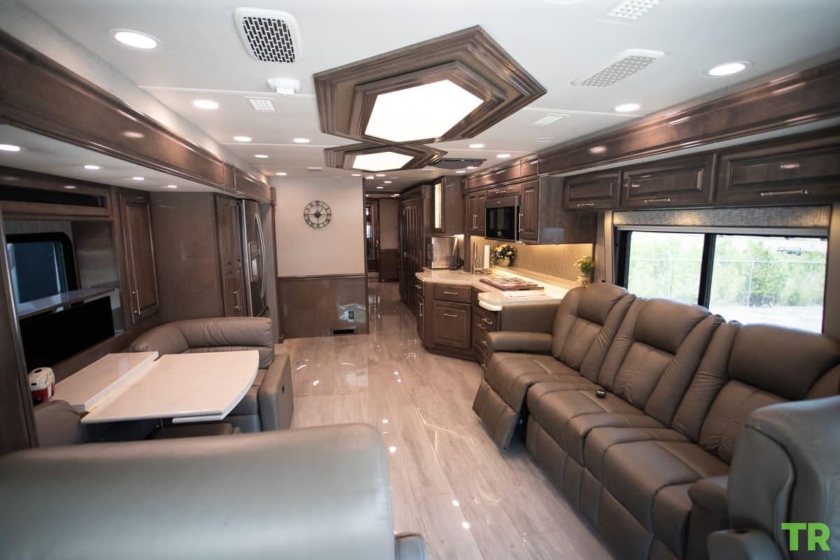 Used 2020 Entegra Aspire 44R | 450 HP Cummins Diesel | Bath & Half | Luxury Coach | Only 16,000 Miles