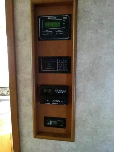 Used 2012 Winnebago Sightseer 33C