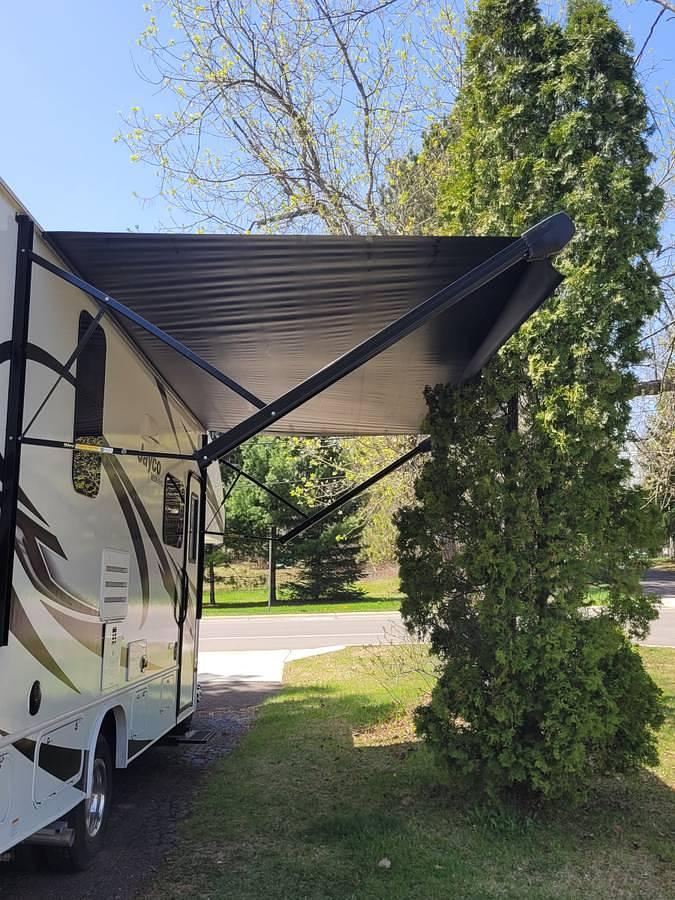 Used 2022 Jayco Redhawk 26XD Class C Motorhome
