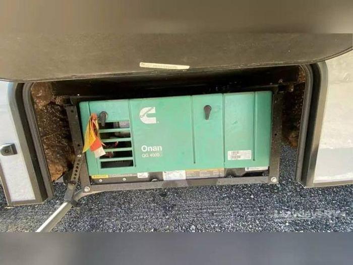 Used 2022 Forest River Solera 27DSE