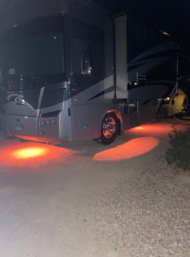 Used 2010 Winnebago Tour 40BD Class A Motorhome