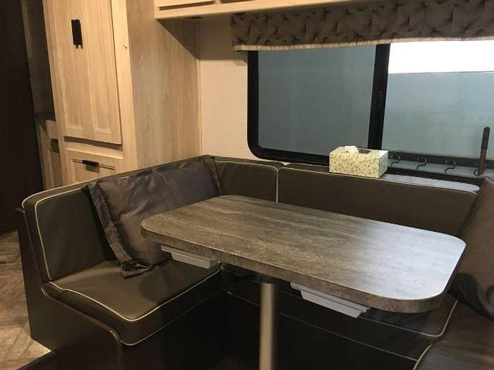 Used 2021 Sunseeker Classic 2350 LE