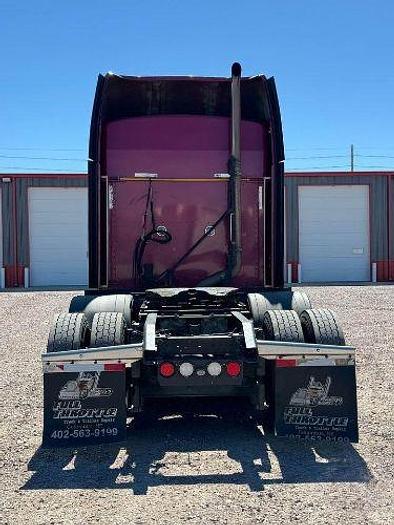 Used 2013 KENWORTH T660