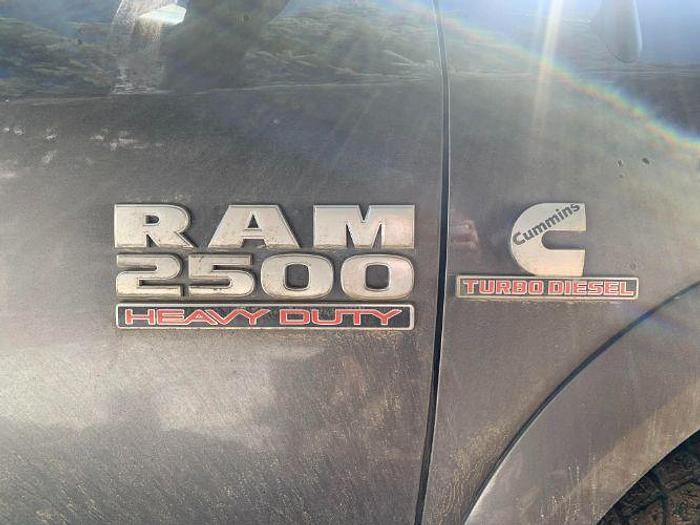 Used 2022 Grand Design 351M With 2017 dodge ram 2500