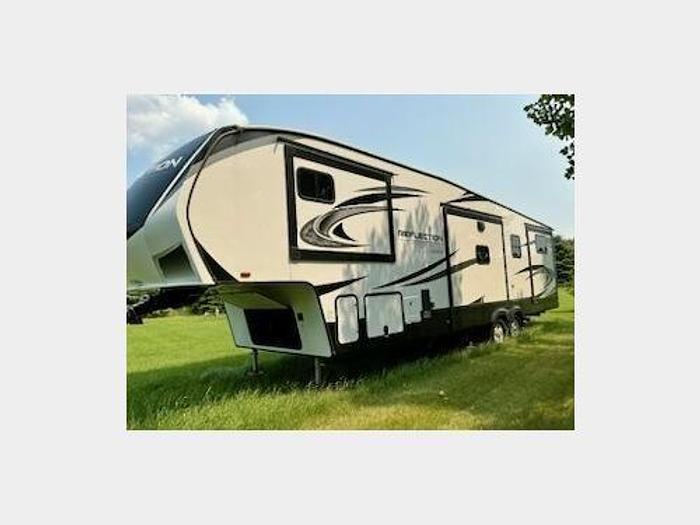 Used 2022 Grand Design Reflection 311BHS