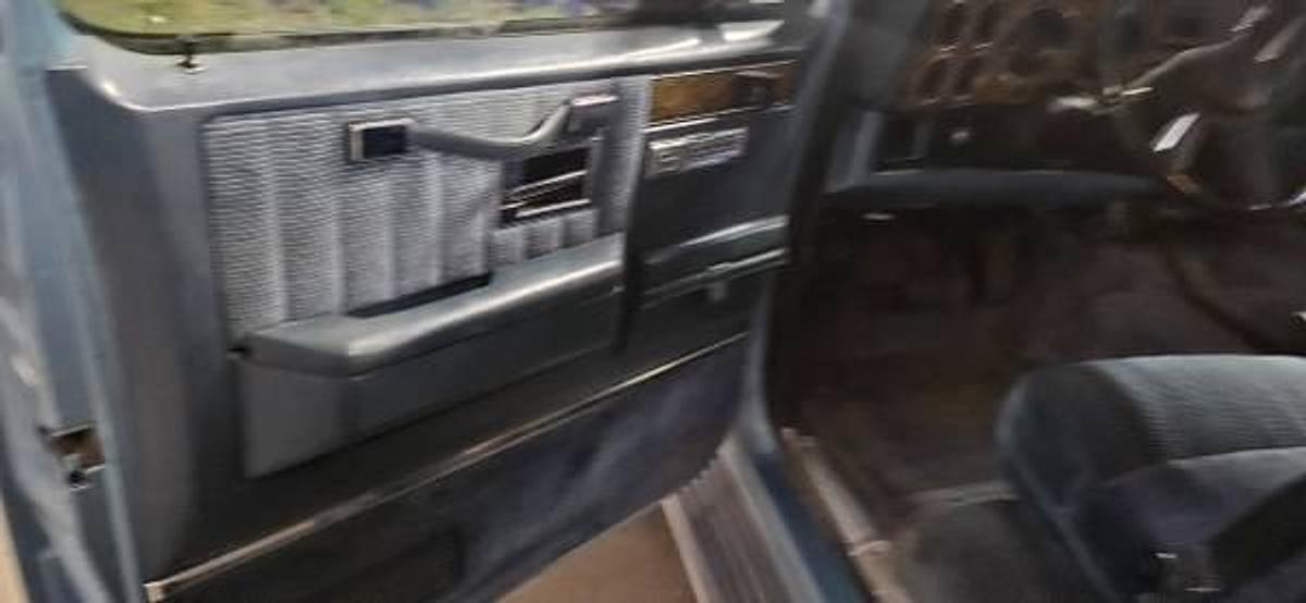 Used 1990 GMC Suburban
