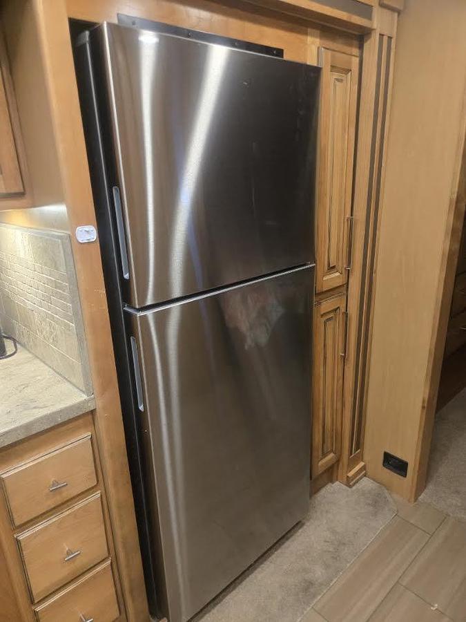 Used 2018 Tiffin Allegro RED 33AA